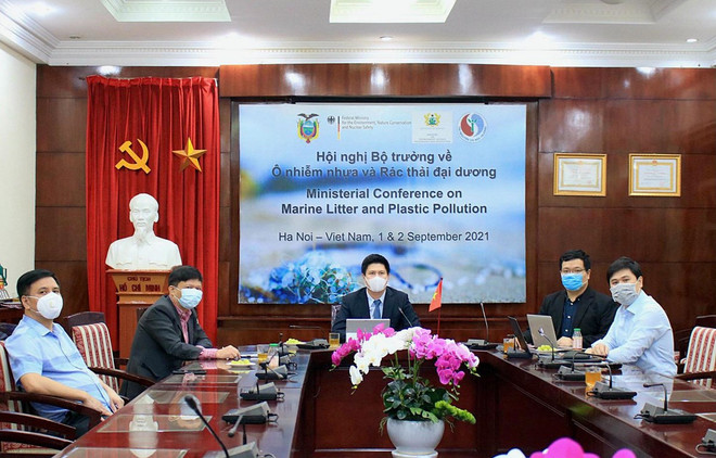 Le Vietnam copréside une conférence sur la pollution plastique et les déchets marins à Genève ảnh 1 Le Vietnam copréside une conférence sur la pollution plastique et les déchets marins à Genève ảnh 1