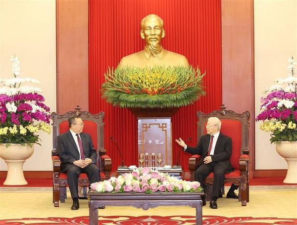 Le leader du PCV reçoit le chef du Département de liaison internationale du CC du PCC ảnh 2 Le leader du PCV reçoit le chef du Département de liaison internationale du CC du PCC ảnh 2