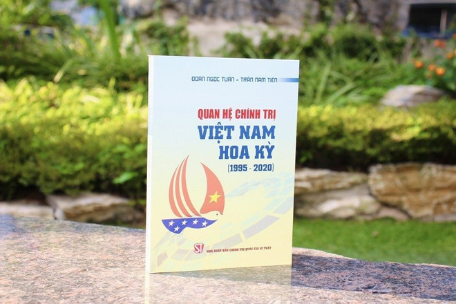 Publication d'un livre sur les relations politiques Vietnam - États-Unis ảnh 1