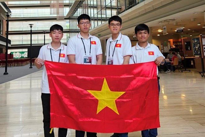 Quatre lycéens vietnamiens primés aux Olympiades internationales d'informatique 2023 ảnh 1 Quatre lycéens vietnamiens primés aux Olympiades internationales d'informatique 2023 ảnh 1