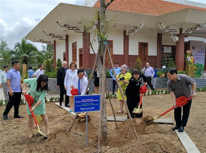 Les 70 ans du soulèvement de La Moncada à Cuba célébrés à Ben Tre ảnh 2