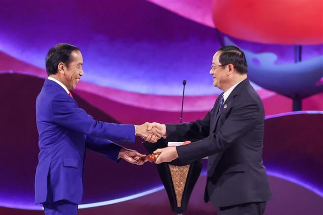 Le 43e sommet de l'ASEAN se termine en Indonésie ảnh 2 Le 43e sommet de l'ASEAN se termine en Indonésie ảnh 2