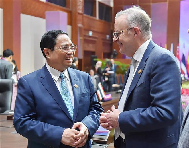 Rencontre entre le PM vietnamien et son homologue australien à Jakarta ảnh 1 Rencontre entre le PM vietnamien et son homologue australien à Jakarta ảnh 1