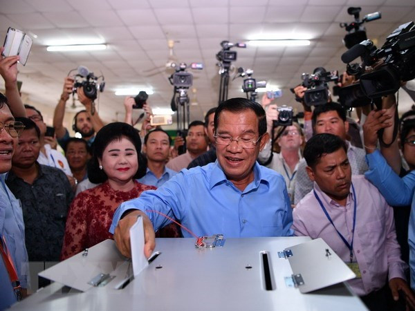 Cambodge: le PPC affirme avoir gagné 114 sièges au nouveau parlement ảnh 1 Cambodge: le PPC affirme avoir gagné 114 sièges au nouveau parlement ảnh 1