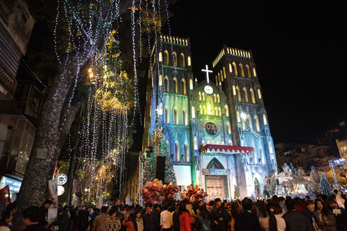 Les églises de Hanoï à la saison de Noël ảnh 2 Les églises de Hanoï à la saison de Noël ảnh 2
