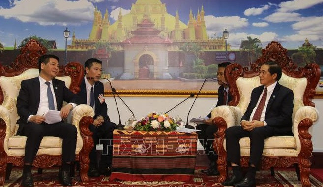 Vietnam-Laos : renforcement de la coopération dans l'industrie, le commerce et la justice ảnh 1 Vietnam-Laos : renforcement de la coopération dans l'industrie, le commerce et la justice ảnh 1