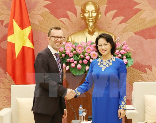 Nguyen Thi Kim Ngan reçoit les ambassadeurs néo-zélandais et philippin ảnh 1 Nguyen Thi Kim Ngan reçoit les ambassadeurs néo-zélandais et philippin ảnh 1
