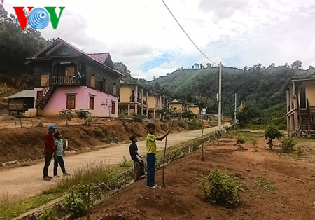 Nouvelle ruralité: Un programme de relogement modèle à Quang Tri ảnh 2 Nouvelle ruralité: Un programme de relogement modèle à Quang Tri ảnh 2