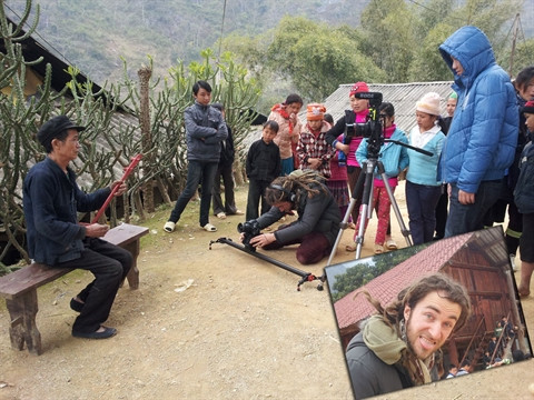 Un film sur le marché de l’amour de Khâu Vai disponible sur Youtube ảnh 1 Un film sur le marché de l’amour de Khâu Vai disponible sur Youtube ảnh 1