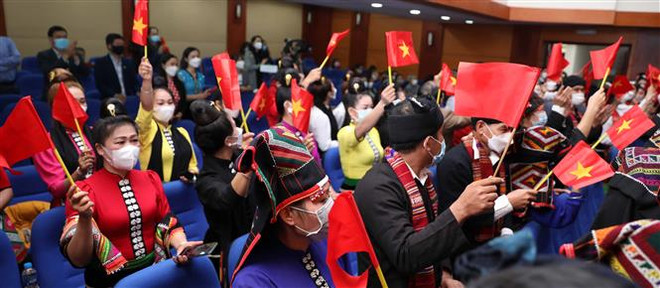 "L'Art Xoè Thai" reconnu par l'UNESCO comme patrimoine immatériel représentatif de l'humanité ảnh 3