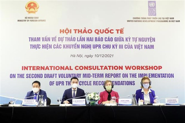 EPU : Consultation sur le 2e projet de rapport volontaire à mi-parcours du Vietnam ảnh 1