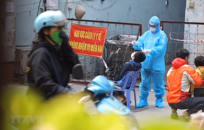 COVID-19 : le total s’élève à plus de 1,49 million de cas ảnh 1