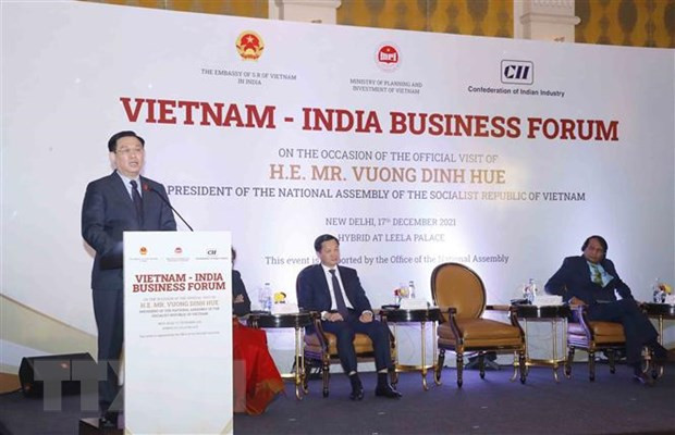 Le président de l’AN Vuong Dinh Huê au Forum d’entreprises Vietnam – Inde ảnh 2 Le président de l’AN Vuong Dinh Huê au Forum d’entreprises Vietnam – Inde ảnh 2