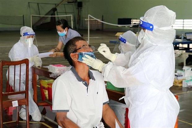 Covid-19 : le Vietnam enregistre 15.527 nouveaux cas en 24 heures ảnh 1 Covid-19 : le Vietnam enregistre 15.527 nouveaux cas en 24 heures ảnh 1