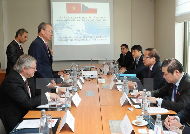 VNPT et Nivicom signent un protocole d'accord sur la coopération en matière de cybersécurité ảnh 1