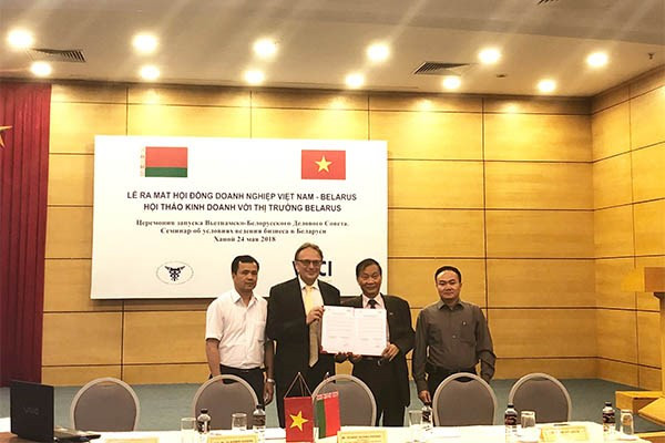 Le Conseil d’affaires Vietnam-Biélorussie voit le jour ảnh 1