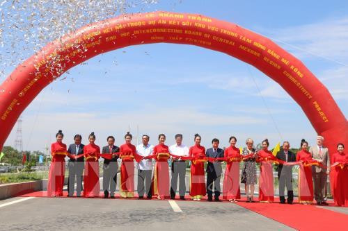 Le vice-PM vietnamien Trinh Dinh Dung reçoit la ministre australienne des AE ảnh 2 Le vice-PM vietnamien Trinh Dinh Dung reçoit la ministre australienne des AE ảnh 2