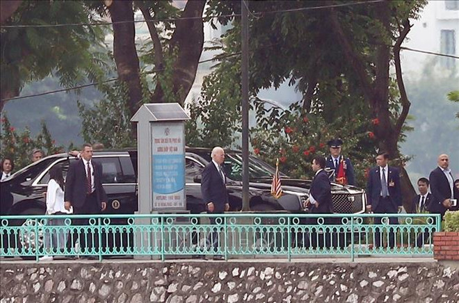 Le président américain Joe Biden termine sa visite d’État au Vietnam ảnh 2 Le président américain Joe Biden termine sa visite d’État au Vietnam ảnh 2