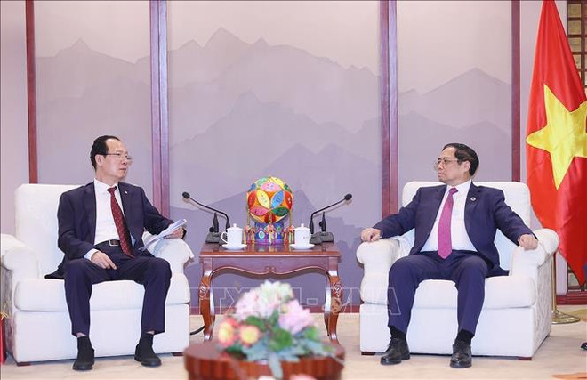 Le Premier ministre Pham Minh Chinh rencontre des dirigeants de grands groupes chinois ảnh 2 Le Premier ministre Pham Minh Chinh rencontre des dirigeants de grands groupes chinois ảnh 2