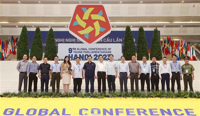 Le président de l’AN au programme de répétition de la 9e Conférence mondiale des jeunes parlementaires ảnh 3 Le président de l’AN au programme de répétition de la 9e Conférence mondiale des jeunes parlementaires ảnh 3
