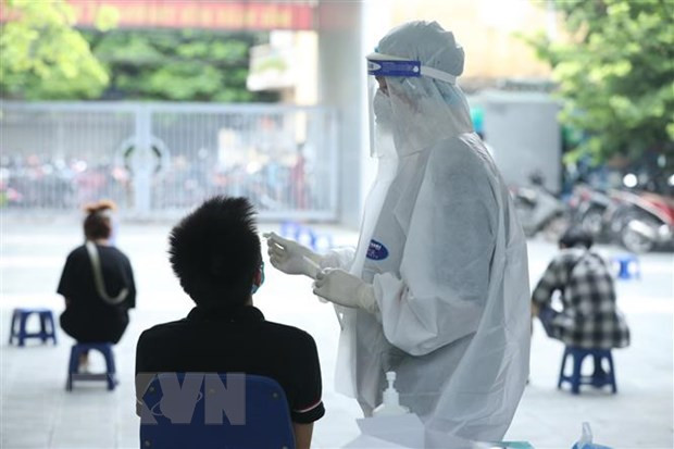 COVID-19 : Le Vietnam signale 14.208 nouveaux cas en 24 heures ảnh 1 COVID-19 : Le Vietnam signale 14.208 nouveaux cas en 24 heures ảnh 1