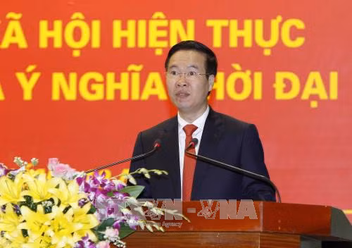 Colloque sur les valeurs de la Révolution d’Octobre russe ảnh 1