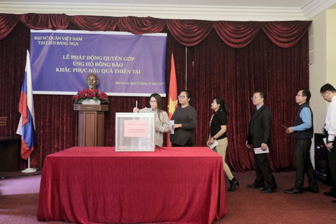 La communauté vietnamienne en Russie aux côtés des sinistrés des crues ảnh 1 La communauté vietnamienne en Russie aux côtés des sinistrés des crues ảnh 1