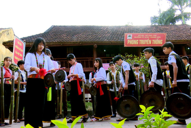 Quand la préservation des traditions commence dès l’école ảnh 1 Quand la préservation des traditions commence dès l’école ảnh 1