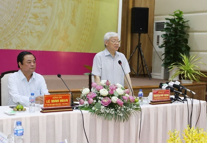 Le leader du PCV inspecte le développement socio-économique de Dông Thap ảnh 1 Le leader du PCV inspecte le développement socio-économique de Dông Thap ảnh 1