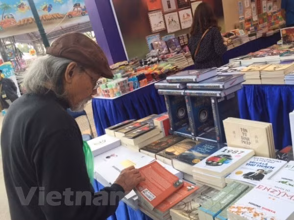 Ouverture de la 5e Journée des livres du Vietnam 2018 ảnh 1