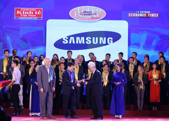 Remise du prix Dragon d’or aux meilleures entreprises au Vietnam ảnh 1 Remise du prix Dragon d’or aux meilleures entreprises au Vietnam ảnh 1