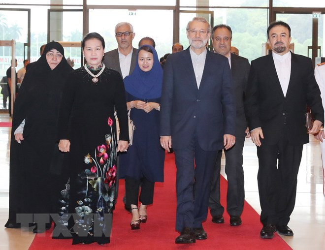 Le président de l’Assemblée consultative islamique d’Iran termine sa visite au Vietnam ảnh 1 Le président de l’Assemblée consultative islamique d’Iran termine sa visite au Vietnam ảnh 1