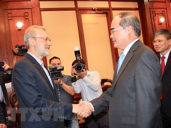 Le secrétaire du Comité du Parti de HCM-Ville Nguyên Thiên Nhân reçoit Ali Ardeshir Larijani ảnh 1 Le secrétaire du Comité du Parti de HCM-Ville Nguyên Thiên Nhân reçoit Ali Ardeshir Larijani ảnh 1