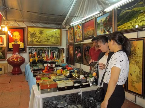 L’exposition sur les villages de métiers du Vietnam 2017 ảnh 1