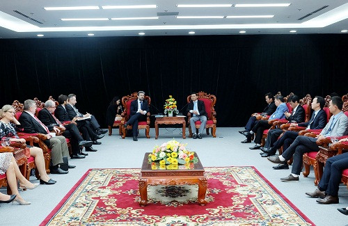 HCM-Ville et Dà Nang souhaitent dynamiser leur coopération avec la R. tchèque ảnh 2 HCM-Ville et Dà Nang souhaitent dynamiser leur coopération avec la R. tchèque ảnh 2