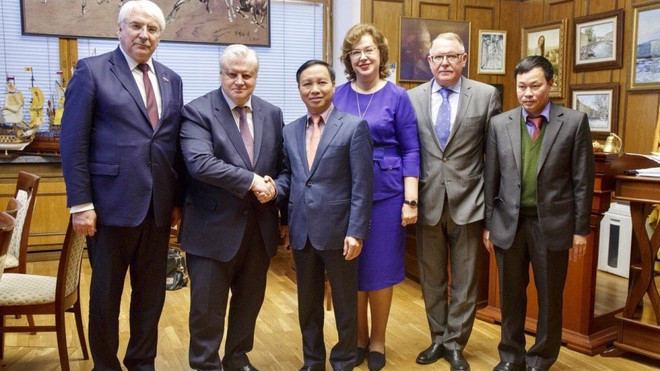 Vietnam - Russie : Renforcer la coopération entre les deux organes législatifs ảnh 2 Vietnam - Russie : Renforcer la coopération entre les deux organes législatifs ảnh 2