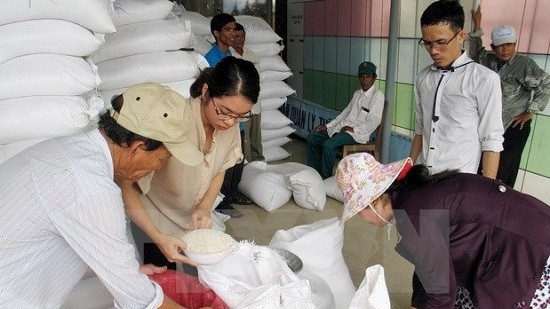 Pour un Têt agréable chez les personnes méritantes, pauvres ou vulnérables ảnh 1 Pour un Têt agréable chez les personnes méritantes, pauvres ou vulnérables ảnh 1