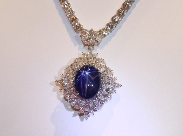 Genesis-Global Group veut présenter les gemmes vietnamiennes ảnh 1 Genesis-Global Group veut présenter les gemmes vietnamiennes ảnh 1