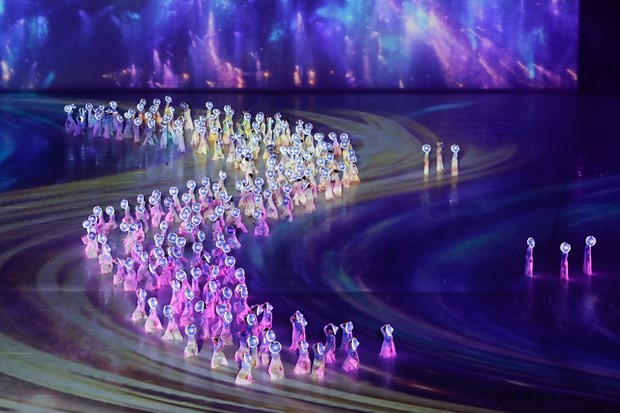 Clôture des SEA Games 31 : dire "au revoir" à l'identité culturelle vietnamienne ảnh 2 Clôture des SEA Games 31 : dire "au revoir" à l'identité culturelle vietnamienne ảnh 2