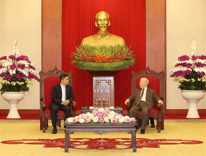 Le Vietnam veut renforcer son partenariat stratégique avec Singapour, dit le chef du Parti ảnh 1 Le Vietnam veut renforcer son partenariat stratégique avec Singapour, dit le chef du Parti ảnh 1