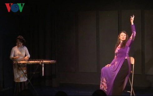 «Passeport pour le Vietnam» ảnh 1 «Passeport pour le Vietnam» ảnh 1