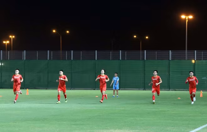 Coupe du Monde de la FIFA: l'équipe vietnamienne se prépare bien à son match contre la Chine ảnh 2 Coupe du Monde de la FIFA: l'équipe vietnamienne se prépare bien à son match contre la Chine ảnh 2