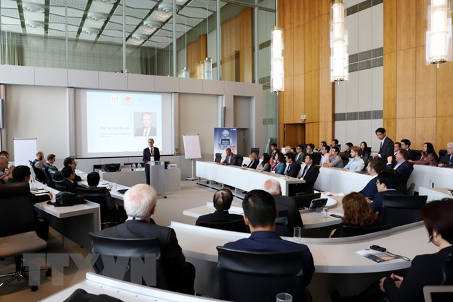 Le Vietnam recherche des expériences allemandes sur la Révolution industrielle 4.0 ảnh 1 Le Vietnam recherche des expériences allemandes sur la Révolution industrielle 4.0 ảnh 1
