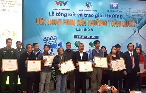 Remise des prix du Festival national du film sur l'environnement ảnh 1 Remise des prix du Festival national du film sur l'environnement ảnh 1