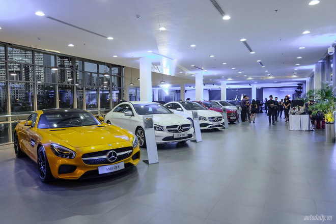 2018 : âpre concurrence dans le segment des automobiles de luxe ảnh 2 2018 : âpre concurrence dans le segment des automobiles de luxe ảnh 2