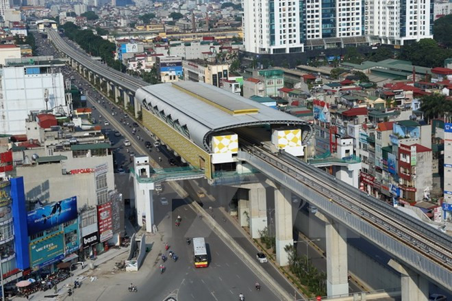 Hanoï veut coopérer avec la BEI dans le secteur de la chemin de fer urbain ảnh 1 Hanoï veut coopérer avec la BEI dans le secteur de la chemin de fer urbain ảnh 1