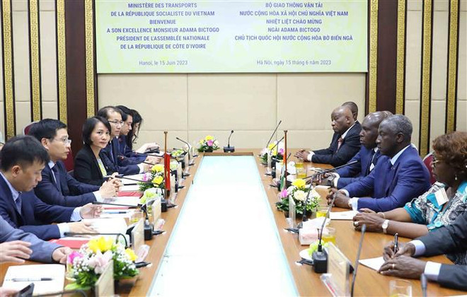 Opportunités de coopération dans les transports entre le Vietnam et la Côte d'Ivoire ảnh 1 Opportunités de coopération dans les transports entre le Vietnam et la Côte d'Ivoire ảnh 1