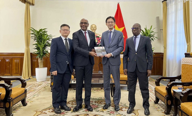 Une nouvelle étape de développement pour les relations Vietnam - Côte d'Ivoire ảnh 2 Une nouvelle étape de développement pour les relations Vietnam - Côte d'Ivoire ảnh 2