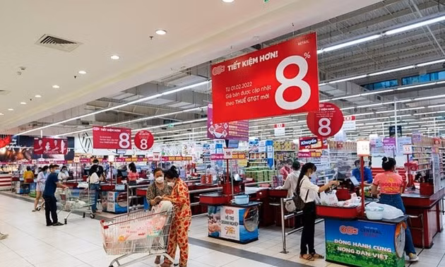 Vers une poursuite de la réduction de la TVA pour stimuler la demande intérieure ? ảnh 1 Vers une poursuite de la réduction de la TVA pour stimuler la demande intérieure ? ảnh 1