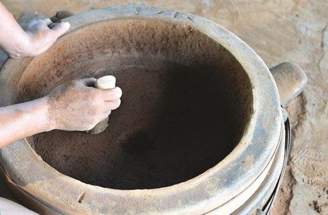 Les fondeurs de bronze de Phuoc Kiêu gardent la flamme ảnh 2 Les fondeurs de bronze de Phuoc Kiêu gardent la flamme ảnh 2